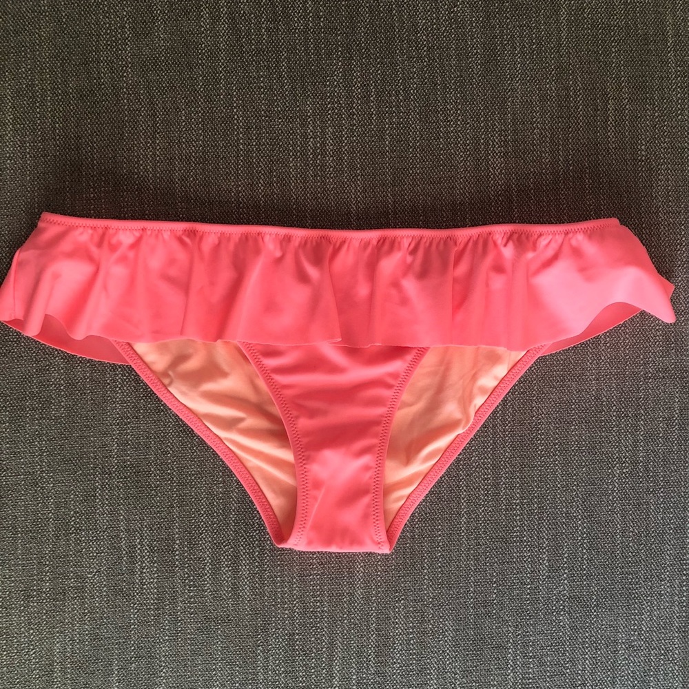 Victoria’s Secret swim bottoms size M